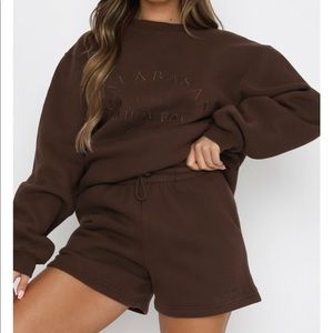 White Fox lounge set